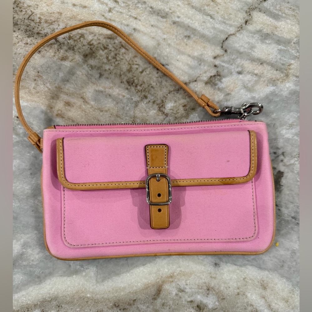 Adorable baby pink vintage Coach wristlet